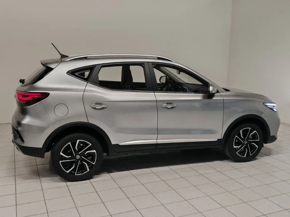 Mg ZS usata a Novara (7)