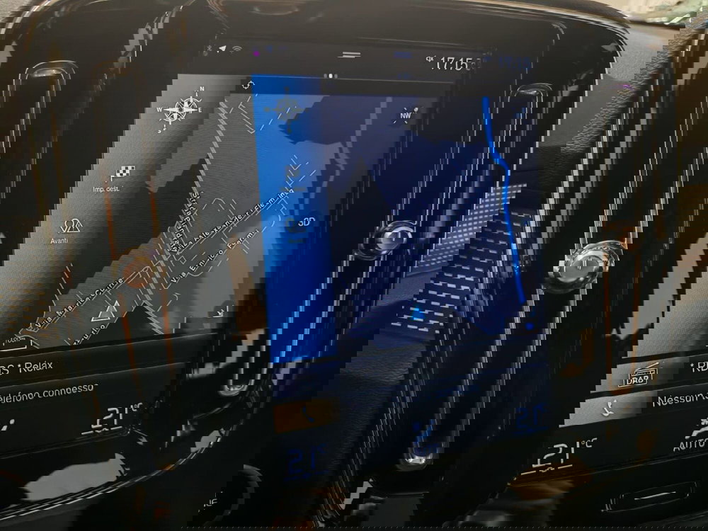 Volvo XC40 usata a Novara (12)