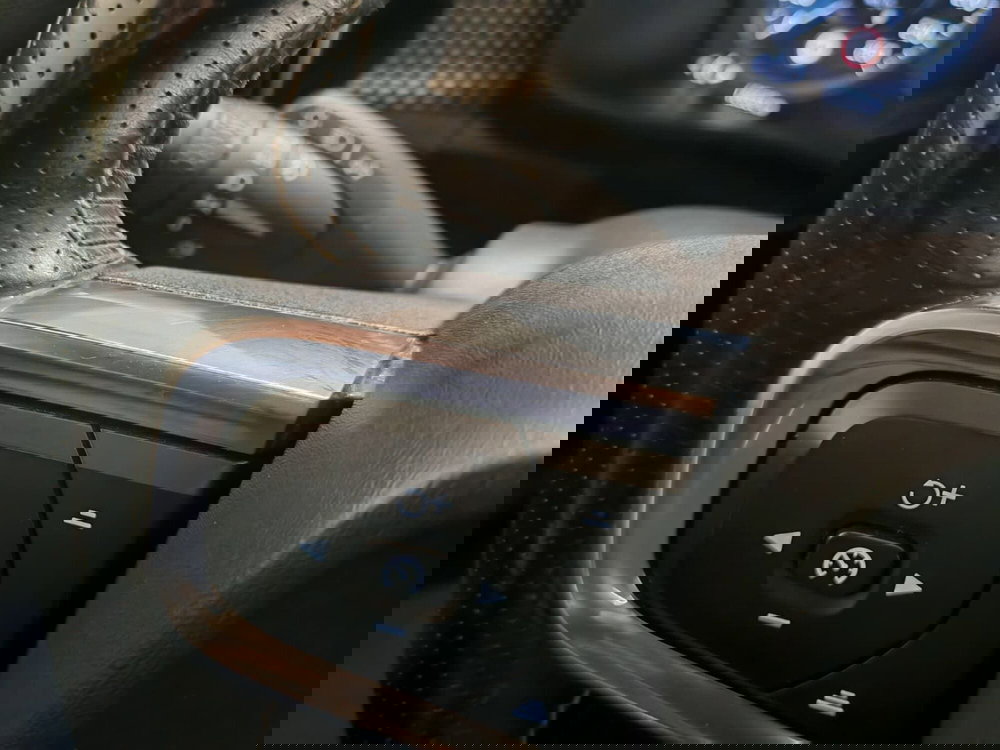 Volvo XC40 usata a Novara (13)