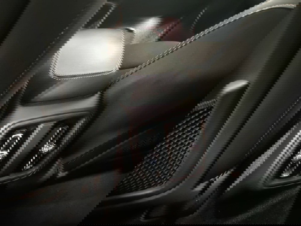 Volvo XC40 usata a Novara (16)