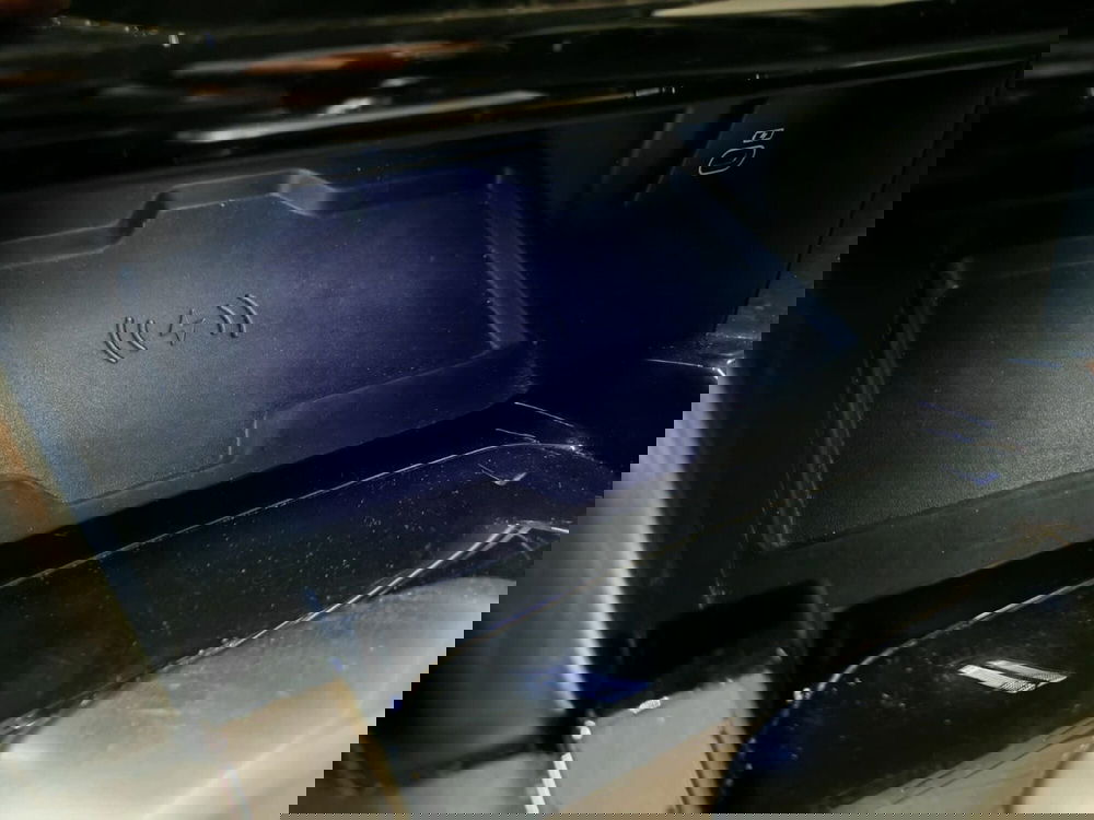 Land Rover Discovery Sport usata a Novara (14)