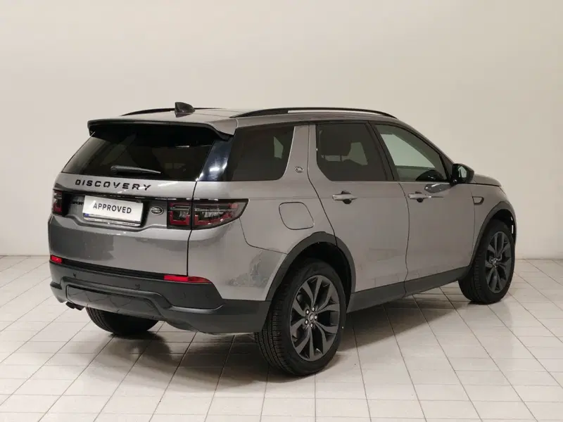 Land Rover Discovery Sport usata a Novara (2)