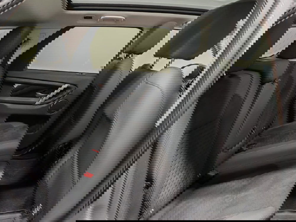 Land Rover Discovery Sport usata a Novara (5)
