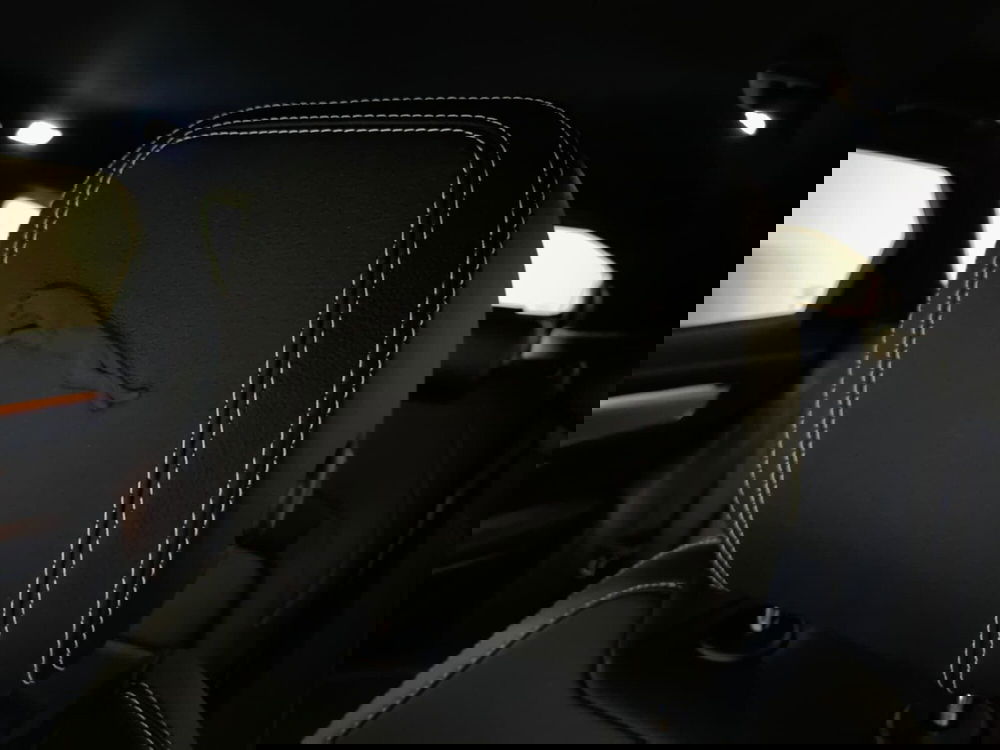 Jaguar F-Pace usata a Novara (20)