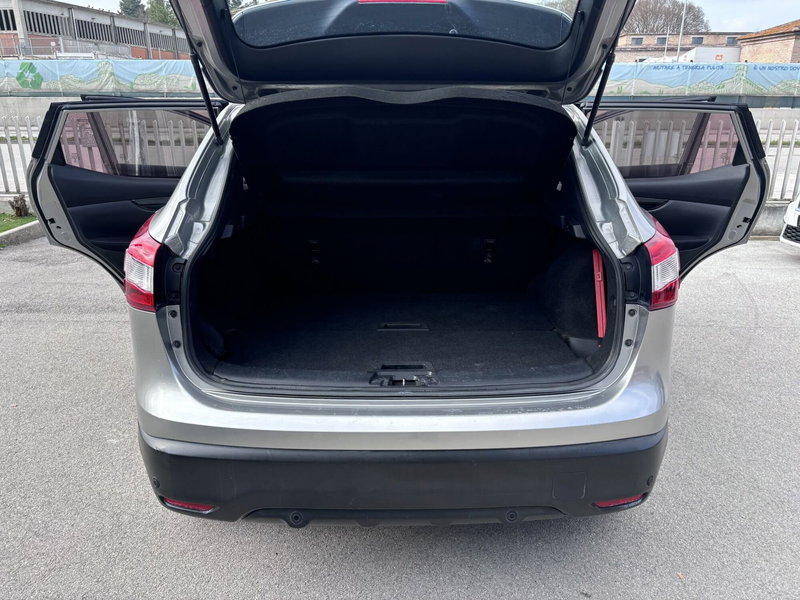 Nissan Qashqai usata a Ancona (11)