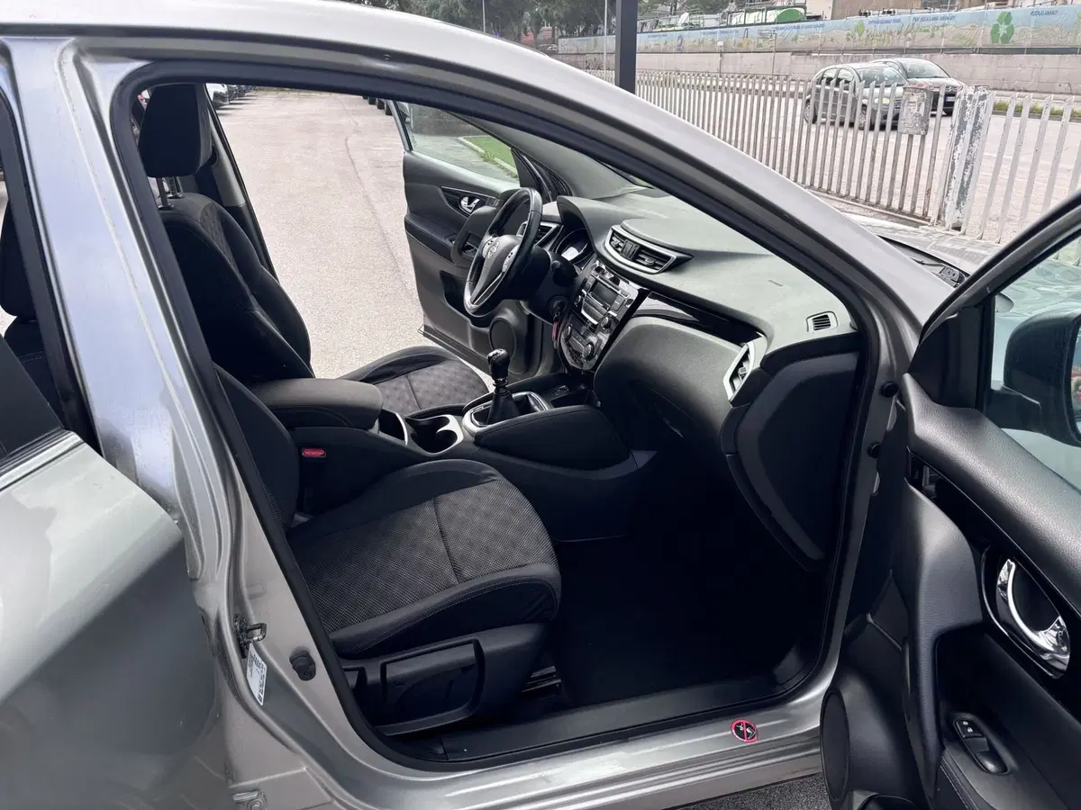 Nissan Qashqai usata a Ancona (13)