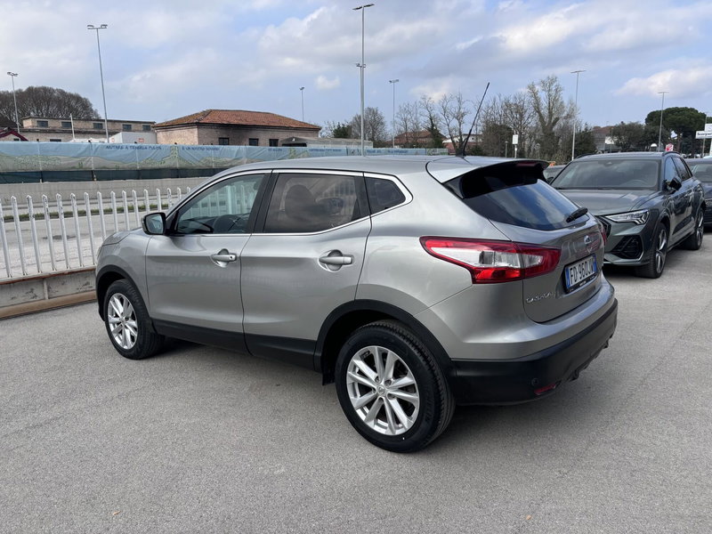 Nissan Qashqai usata a Ancona (7)