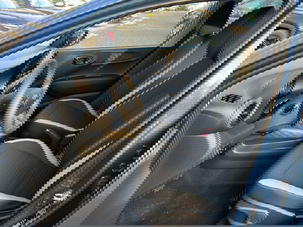 Hyundai i10 nuova a Latina (12)