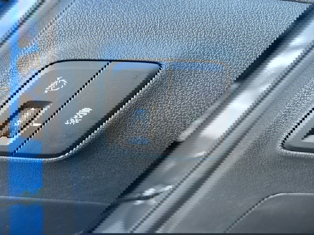 Hyundai i10 nuova a Latina (13)