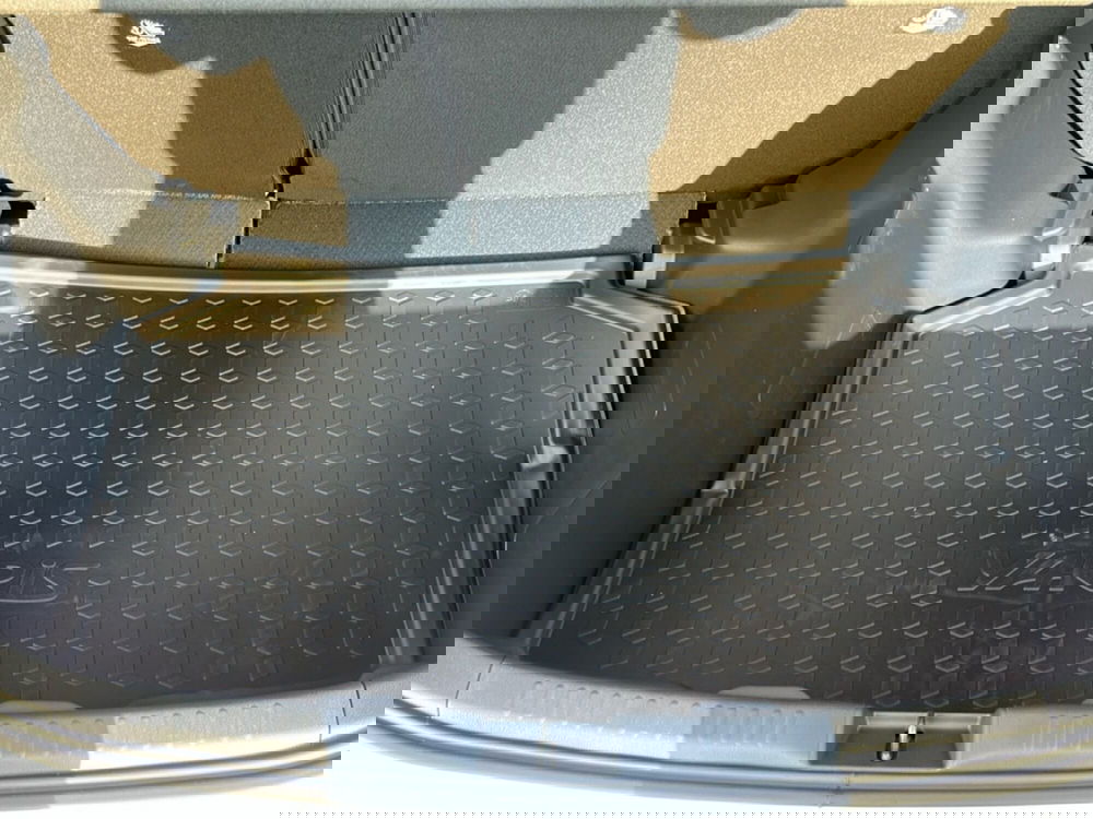 Toyota Yaris nuova a Roma (10)