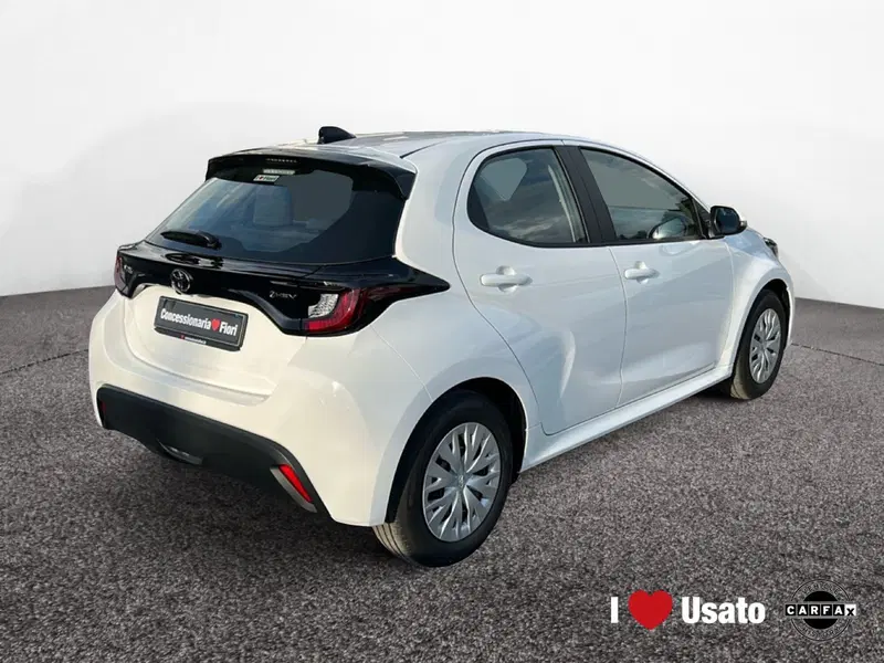 Toyota Yaris nuova a Roma (3)