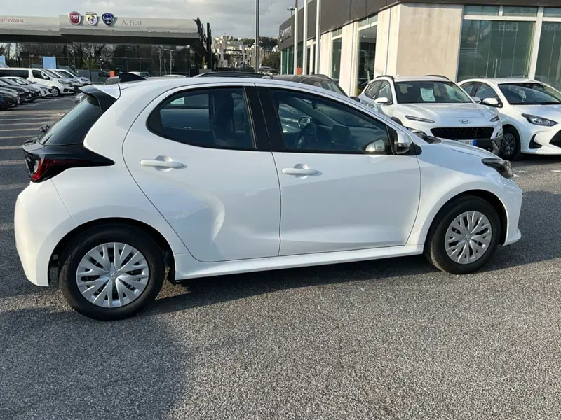 Toyota Yaris nuova a Roma (6)