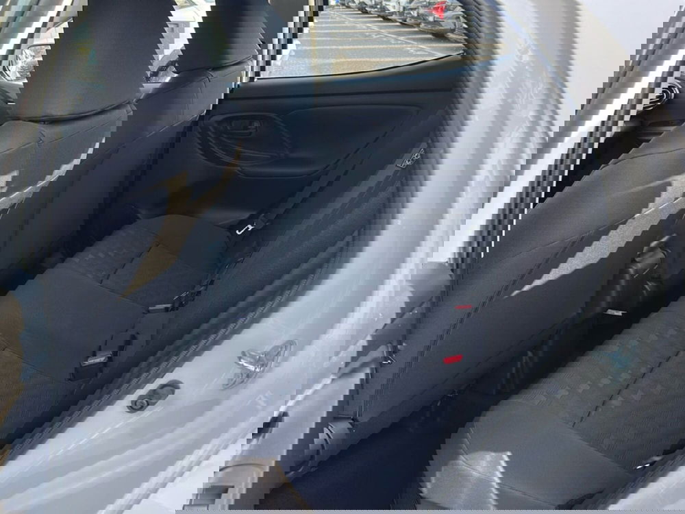 Toyota Yaris nuova a Roma (12)