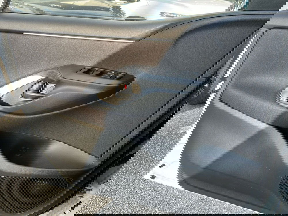 Toyota Yaris nuova a Roma (20)