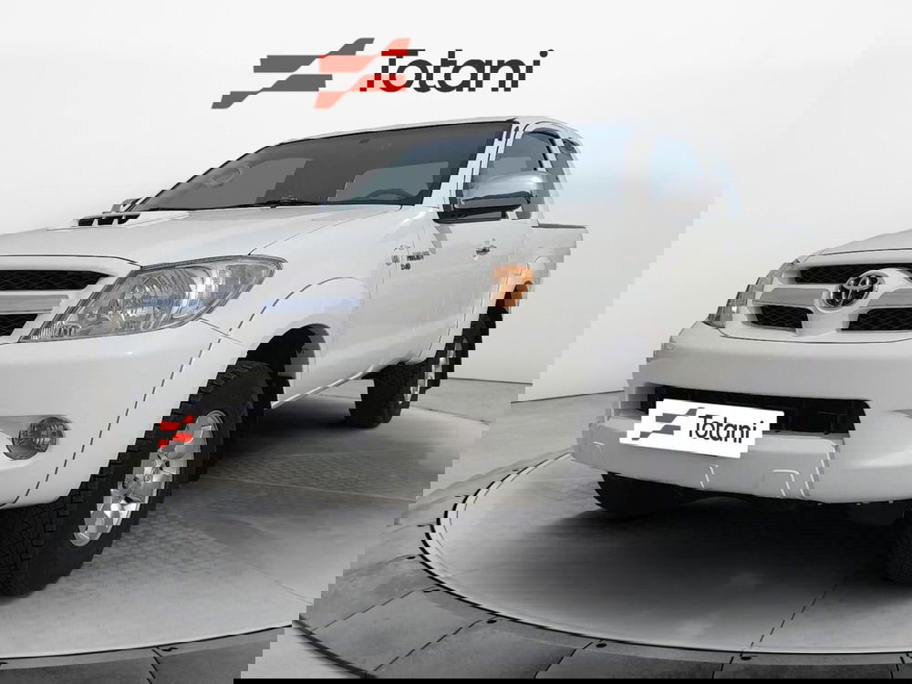 Toyota Hilux usata a L'Aquila