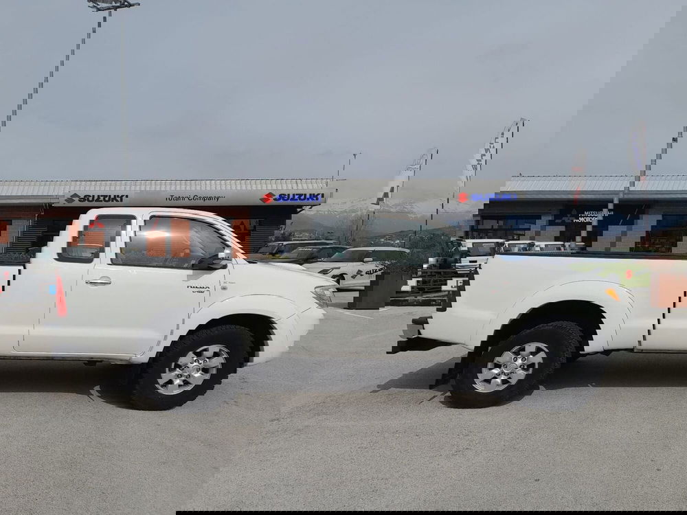 Toyota Hilux usata a L'Aquila (19)