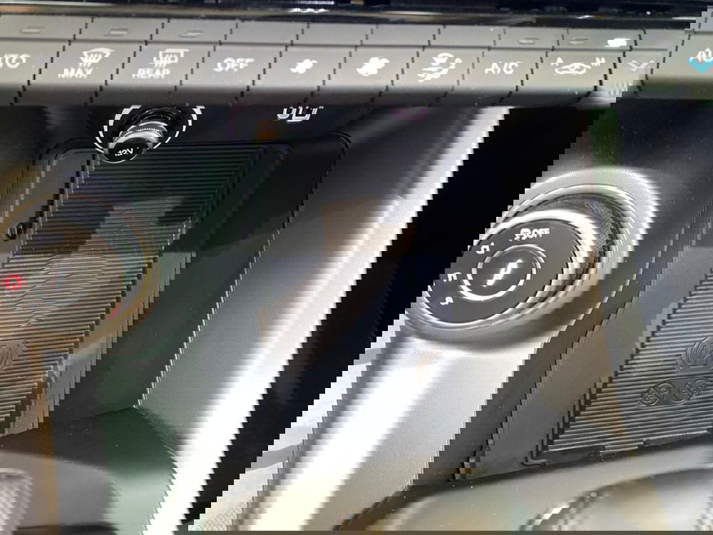 Alfa Romeo Tonale usata a Milano (13)