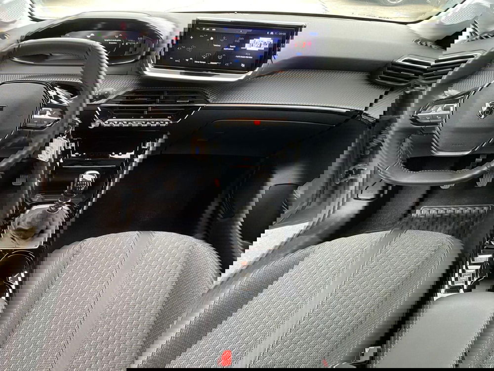 Peugeot 208 usata a Milano (11)