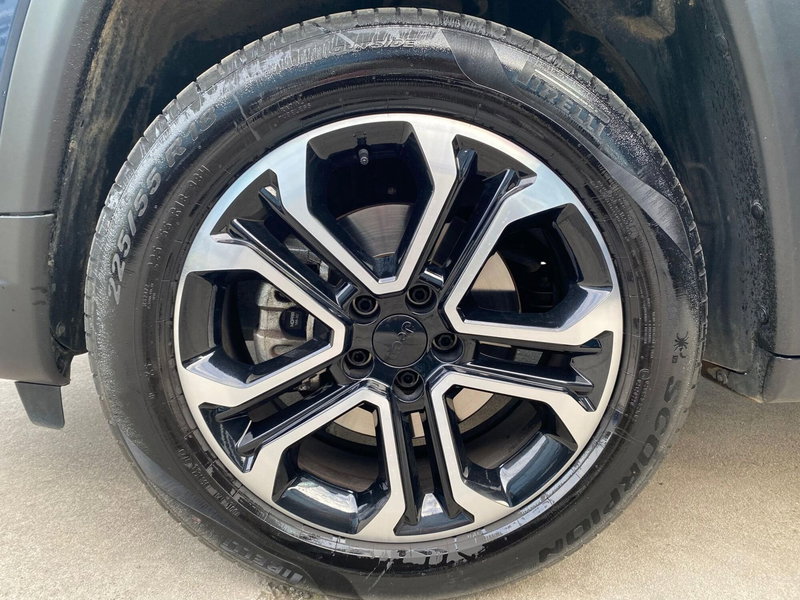 Jeep Compass usata a Milano (9)