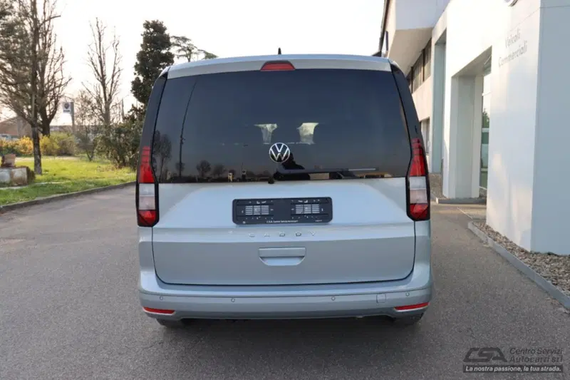 Volkswagen Caddy nuova a Bologna (5)