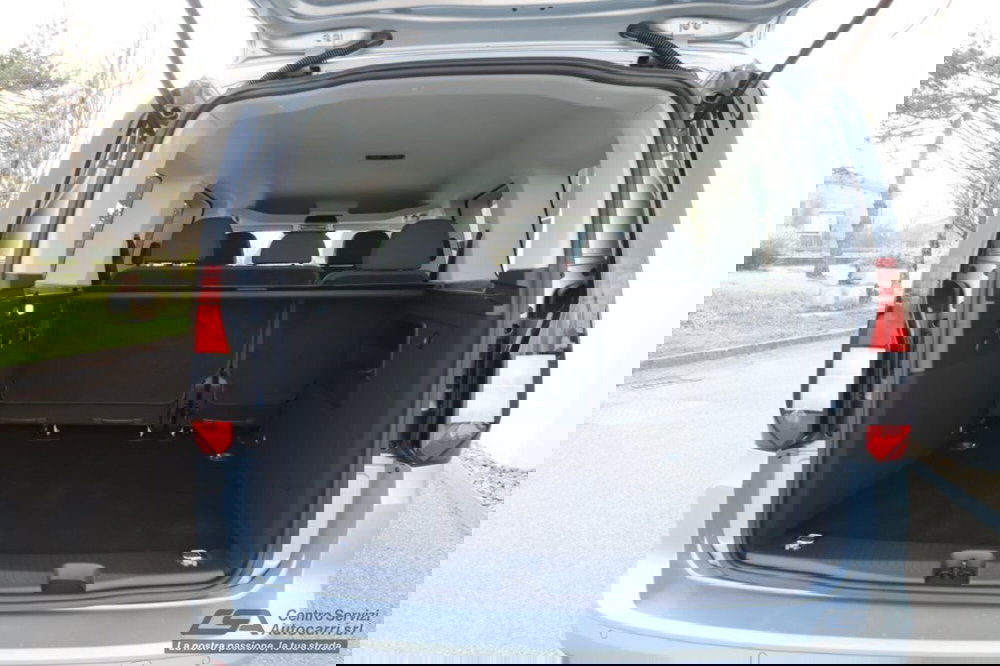 Volkswagen Caddy nuova a Bologna (6)