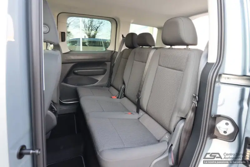 Volkswagen Caddy nuova a Bologna (7)