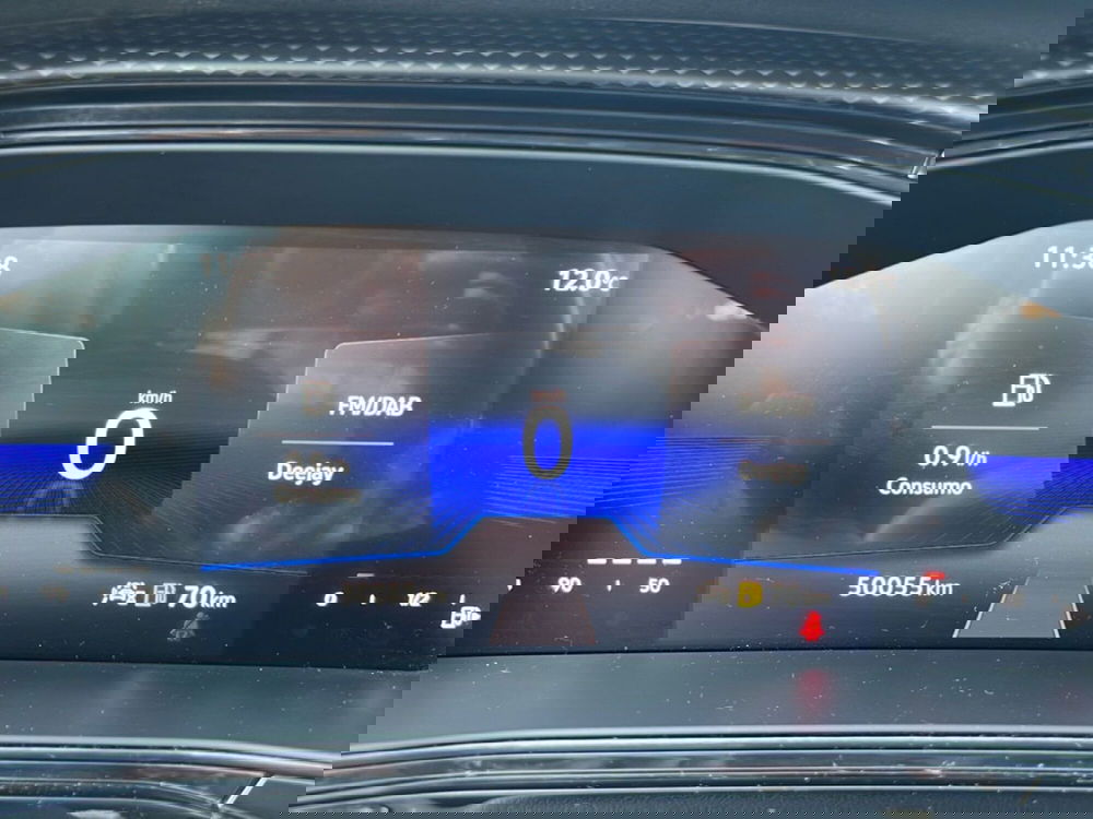 Volkswagen T-Cross usata a Siena (15)