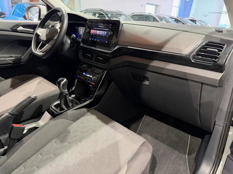 Volkswagen T-Cross usata a Genova (10)
