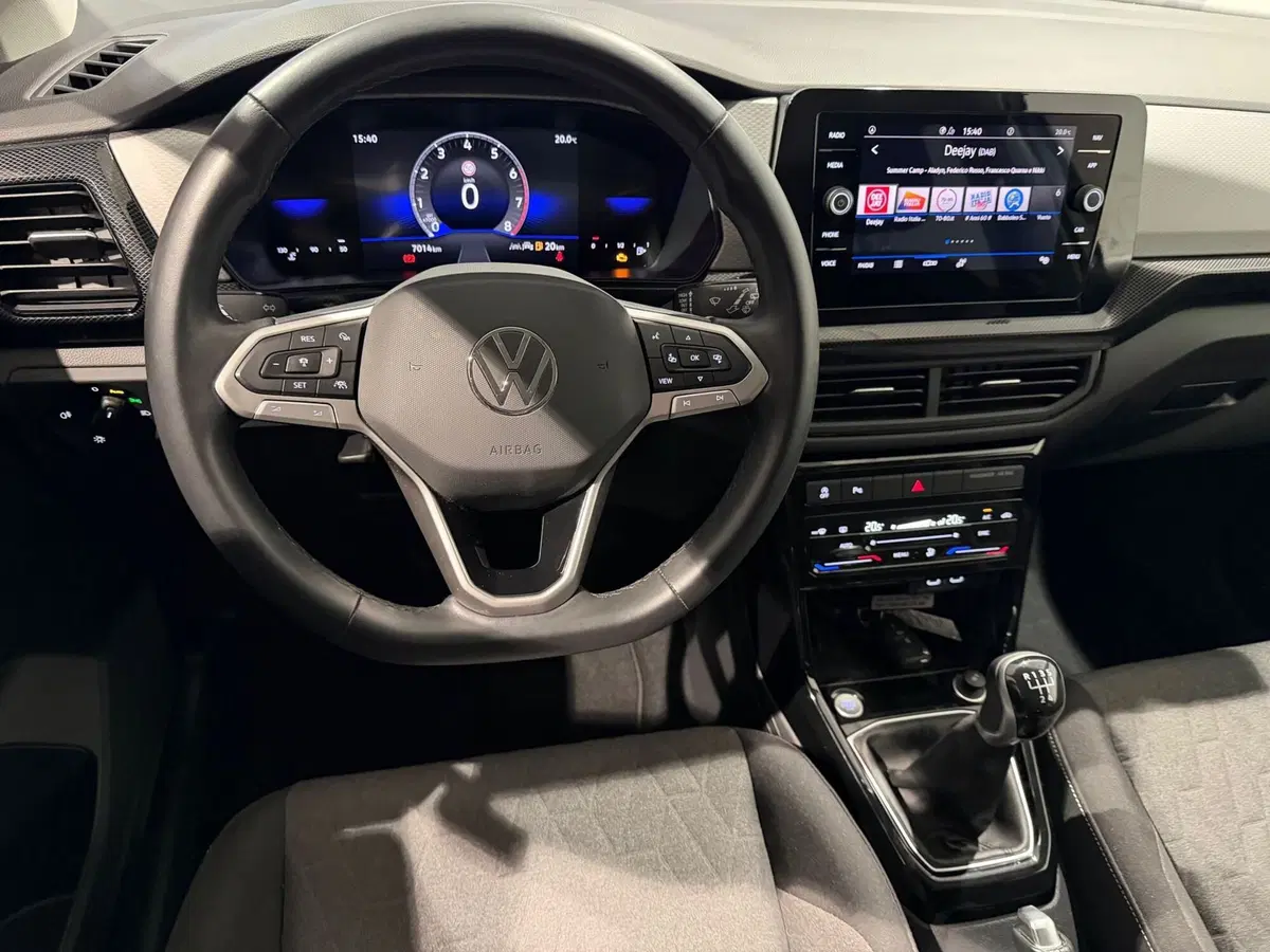 Volkswagen T-Cross usata a Genova (11)