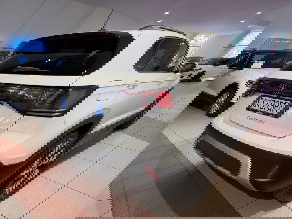 Volkswagen T-Cross usata a Genova (5)