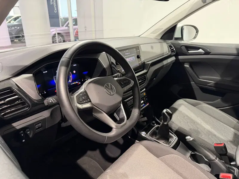 Volkswagen T-Cross usata a Genova (8)