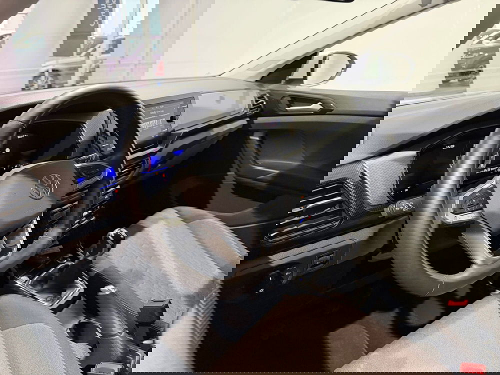 Volkswagen T-Cross usata a Genova (8)