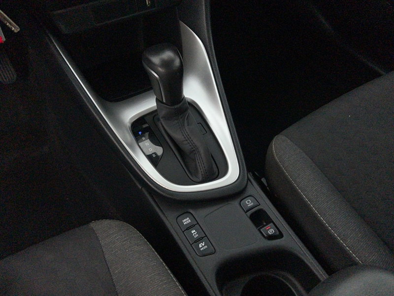 Toyota Yaris usata a Roma (16)