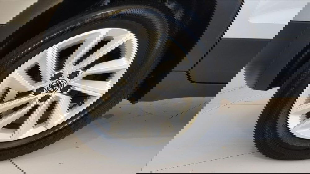 Volkswagen T-Cross usata a Lucca (9)