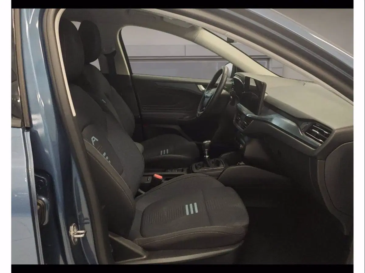 Ford Focus Station Wagon usata a Catania (15)