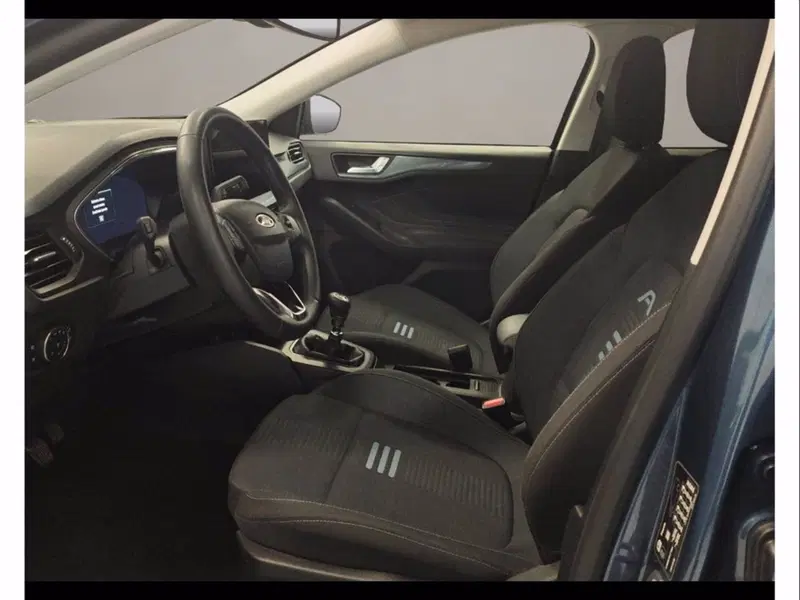 Ford Focus Station Wagon usata a Catania (9)