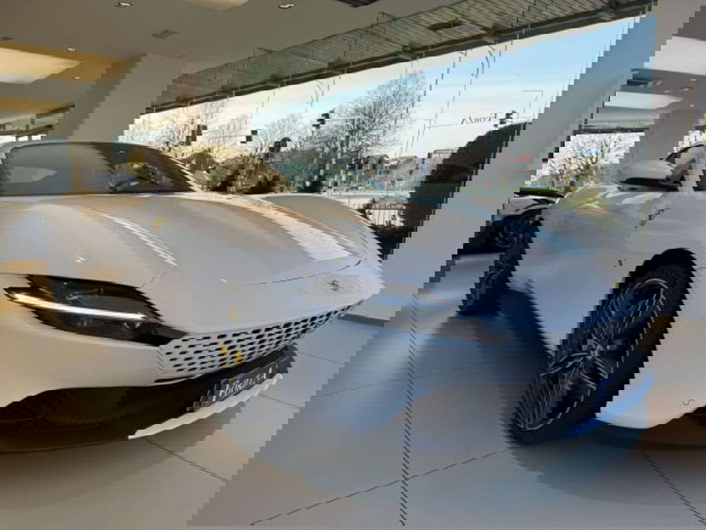 Ferrari Roma Spider usata a Torino (3)