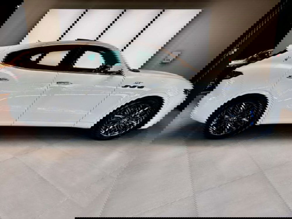 Maserati Levante usata a Torino (4)