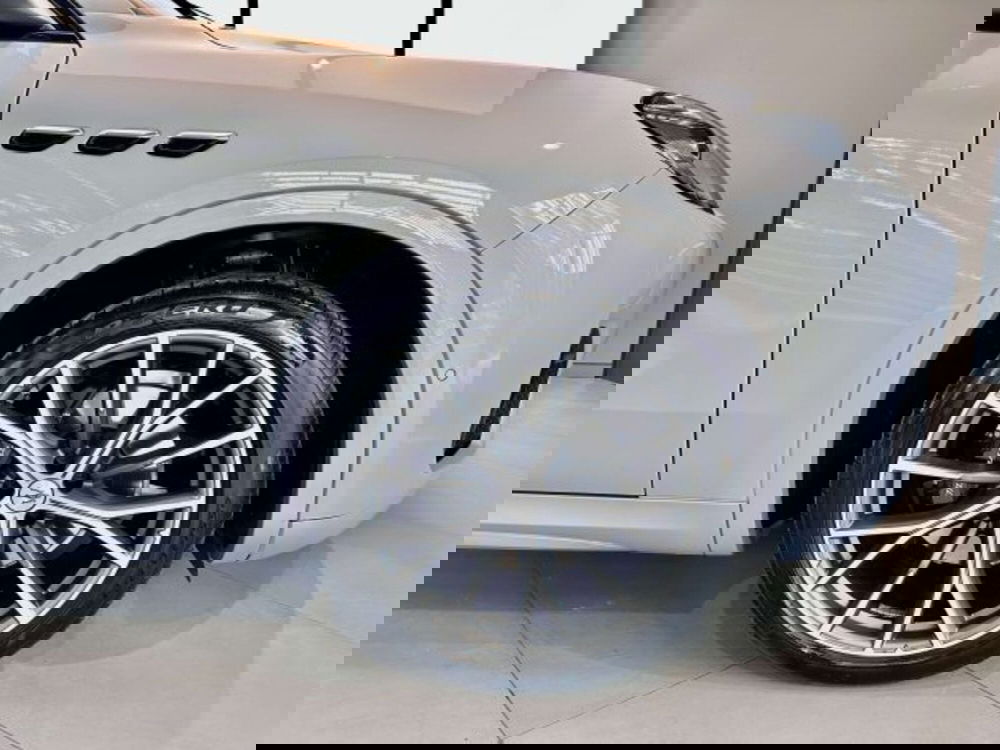 Maserati Grecale usata a Torino (4)