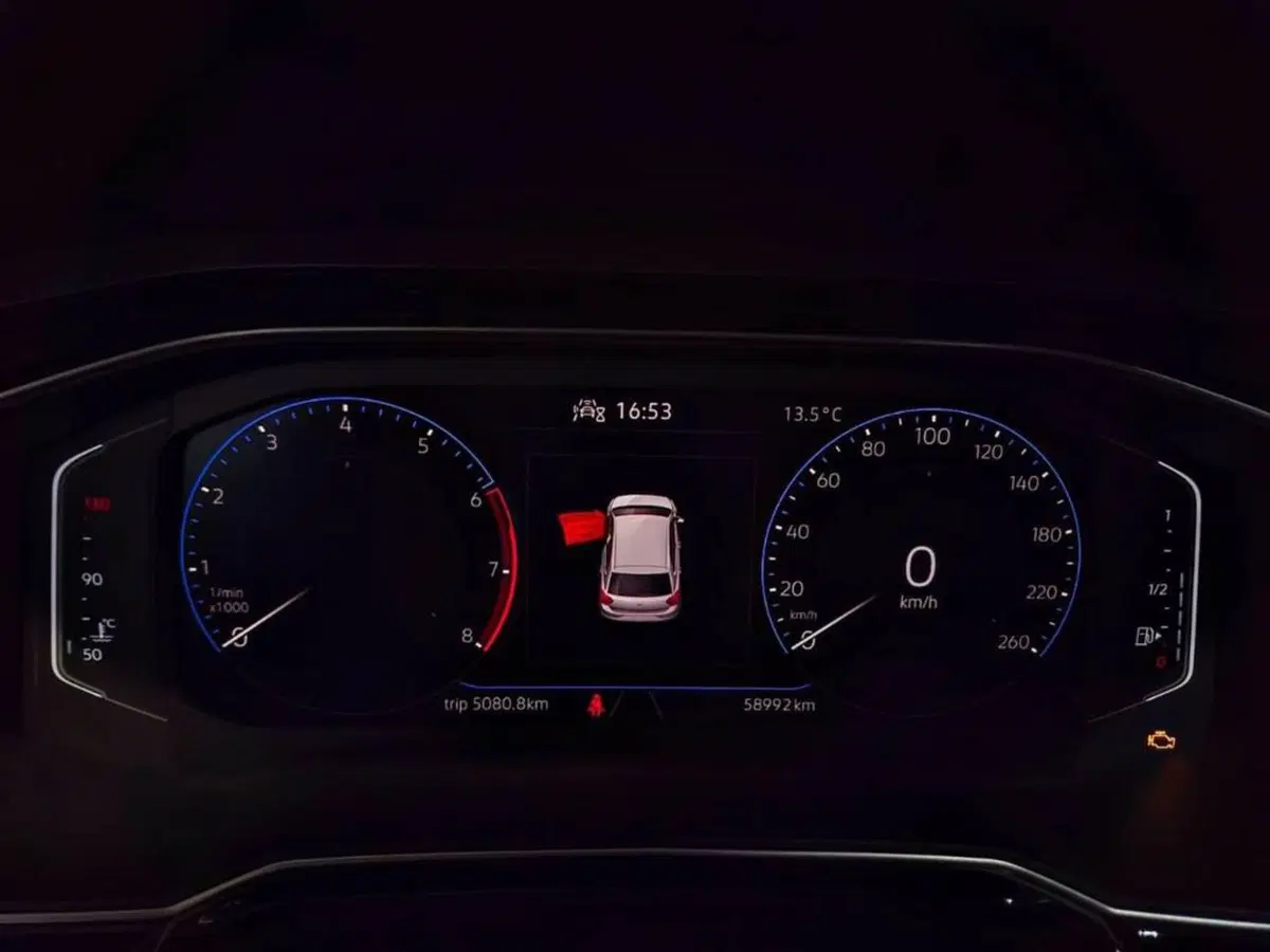 Volkswagen Polo usata a Torino (7)