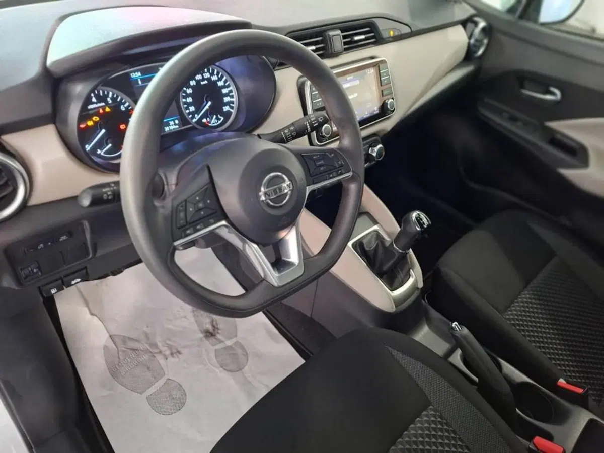 Nissan Micra usata a Torino (12)