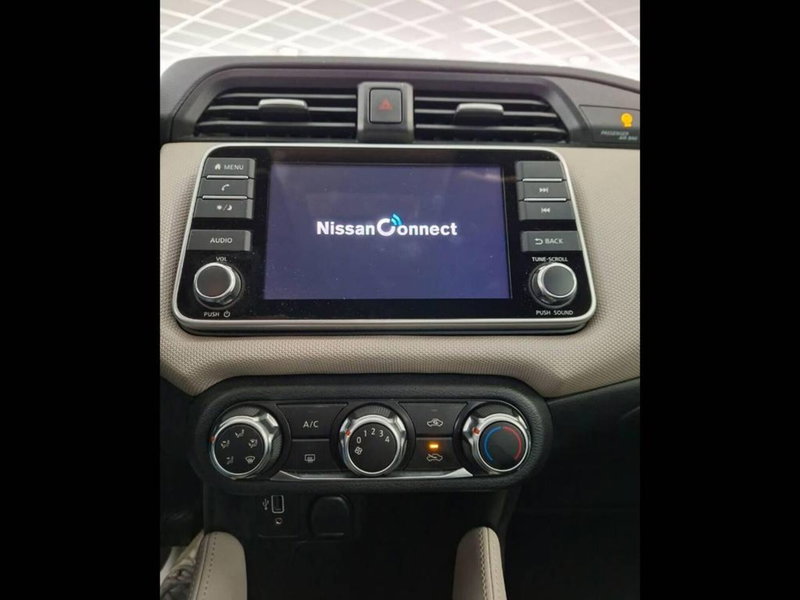 Nissan Micra usata a Torino (9)