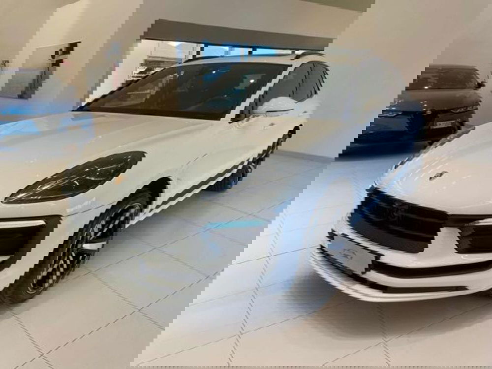 Porsche Macan usata a Lucca (3)