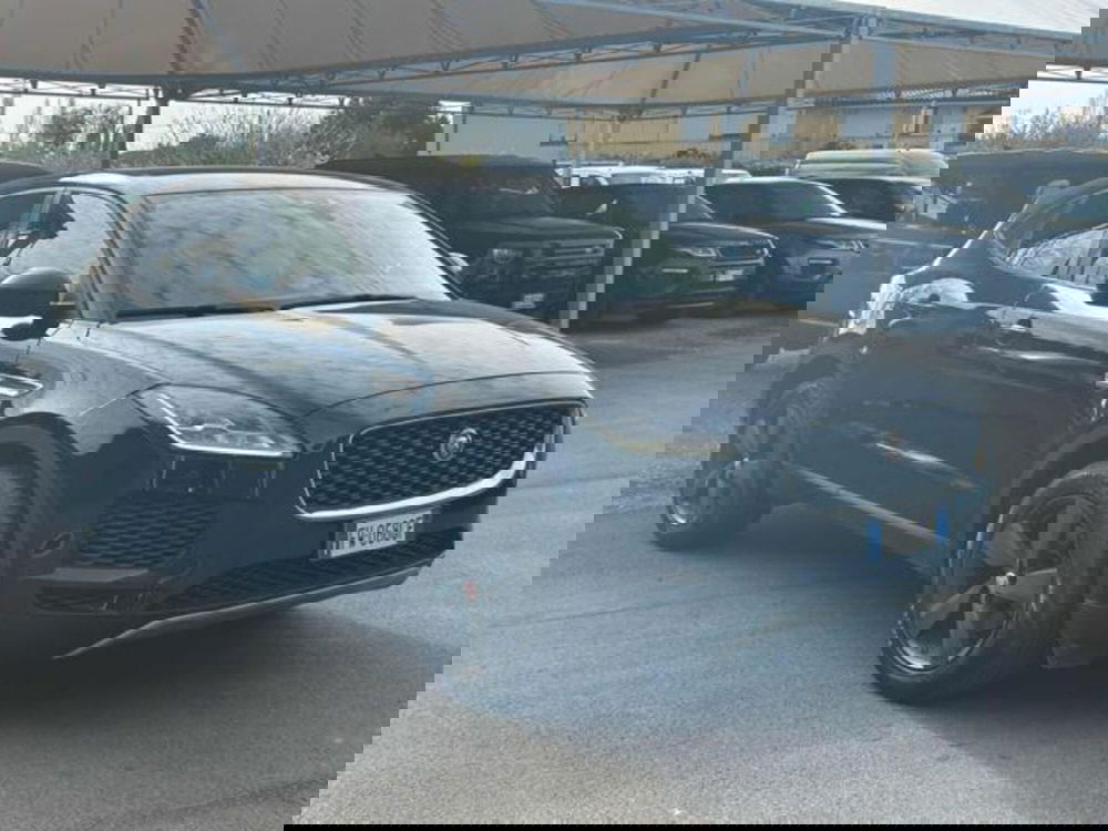 Jaguar E-Pace usata a Lucca