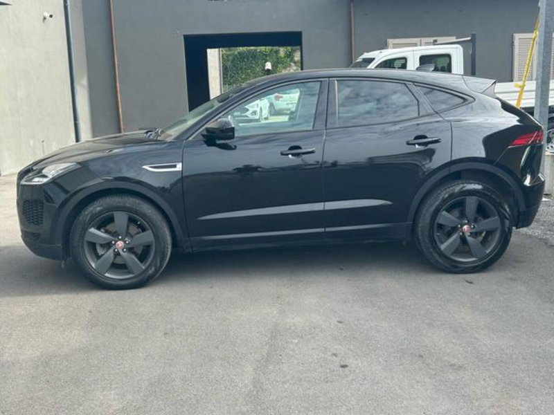Jaguar E-Pace usata a Lucca (4)