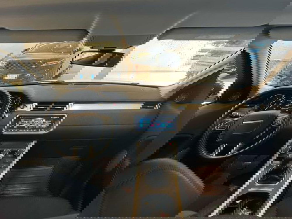 Land Rover Range Rover Evoque usata a Lucca (11)