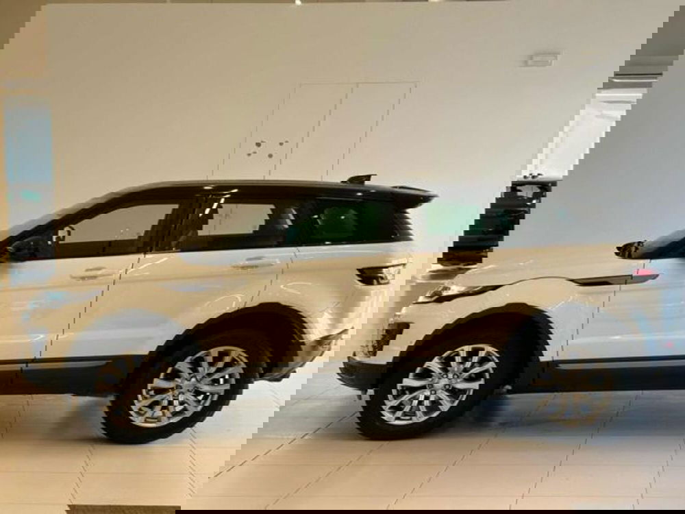 Land Rover Range Rover Evoque usata a Lucca (8)