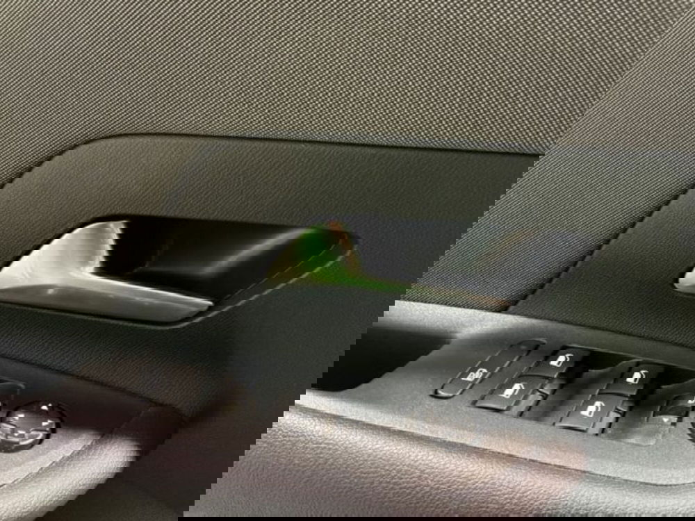 Opel Mokka usata a Ancona (13)