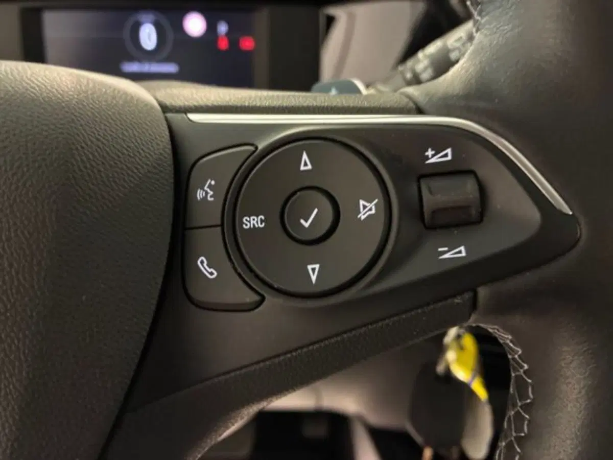 Opel Mokka usata a Ancona (20)