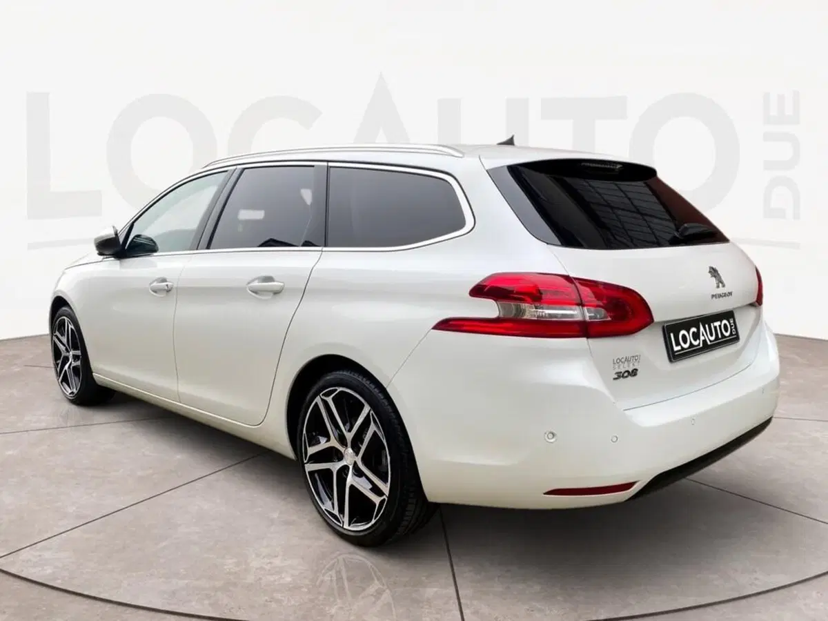 Peugeot 308 SW usata a Torino (5)